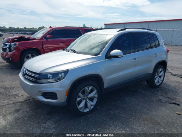 WVGAV7AX5GW516710 Volkswagen TIGUAN S