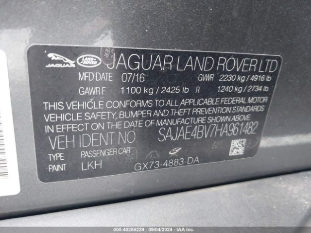 SAJAE4BV7HA961482 Jaguar Xe 35t Prestige