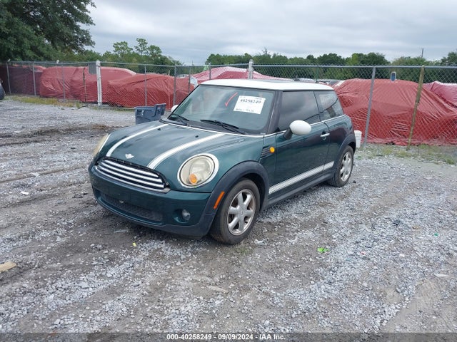 2007 MINI COOPER WMWMF33507TU60063 Photo 1