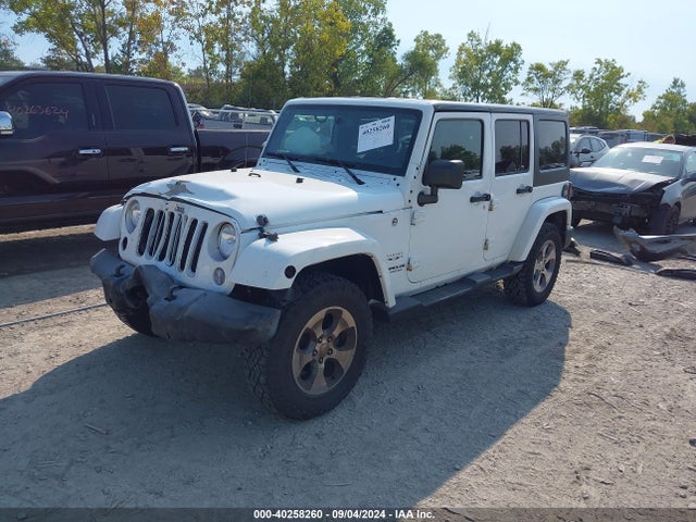 1C4HJWEG8GL313041 Jeep Wrangler Unlimited Sahara