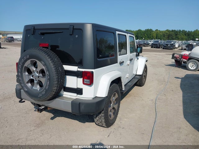1C4HJWEG8GL313041 Jeep Wrangler Unlimited Sahara
