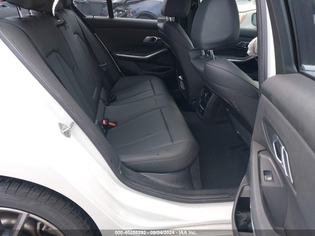 BMW 330I 2021 3MW5R1J0XM8B96716 Image 8