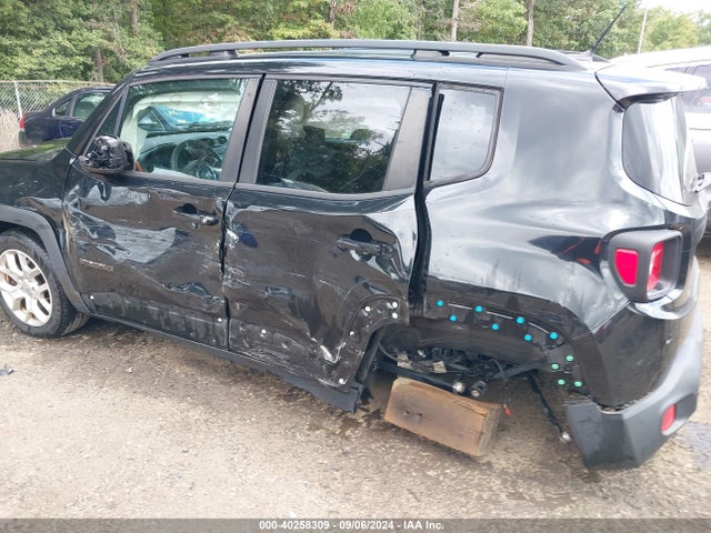 ZACCJABT7GPD18953 Jeep Renegade Latitude