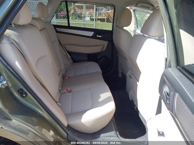 Subaru Outback 2.5i Premium 2015 4S4BSAFC6F3321683 Image 8
