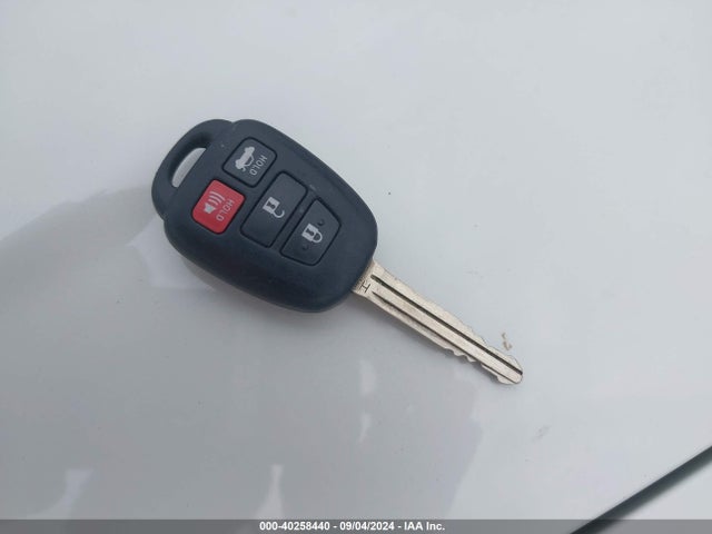 Toyota CAMRY XLE 2015 4T4BF1FKXFR472778 Image 11