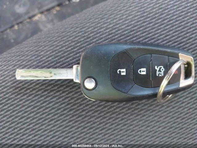 3G1BC5SM0HS523058 Chevrolet Cruze Ls Auto