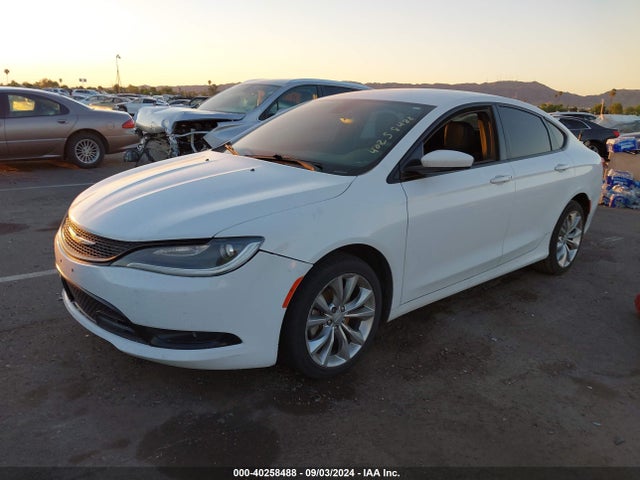 1C3CCCBB9FN682011 Chrysler 200 S