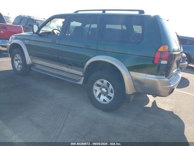 2001 MITSUBISHI MONTERO SPORT JA4LS31H21P030519 Photo 2