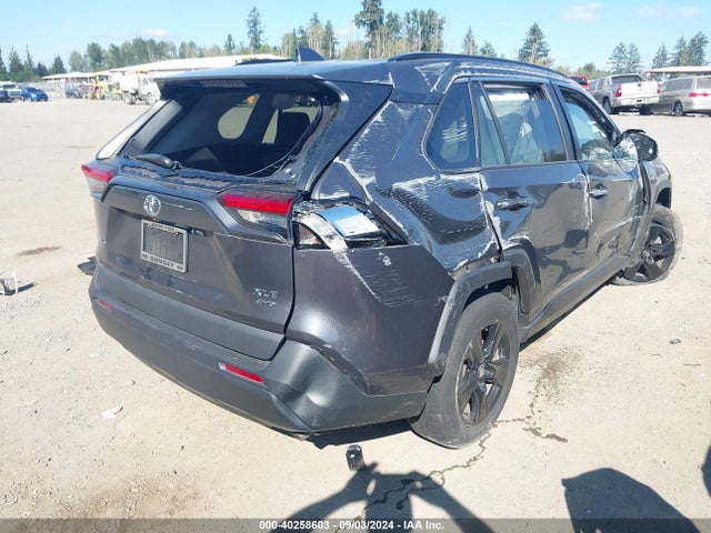 Toyota Rav4 Xle 2020 2T3P1RFV7LW122308 Image 4