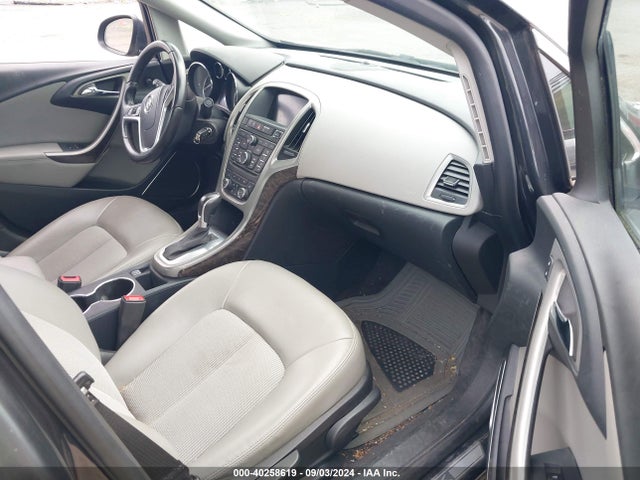 1G4PR5SK6F4177133 Buick Verano Convenience Group
