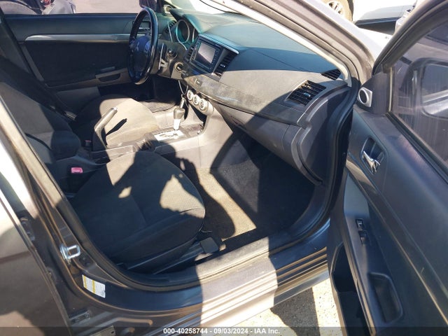 2008 MITSUBISHI LANCER JA3AU86U28U025017 Photo 4