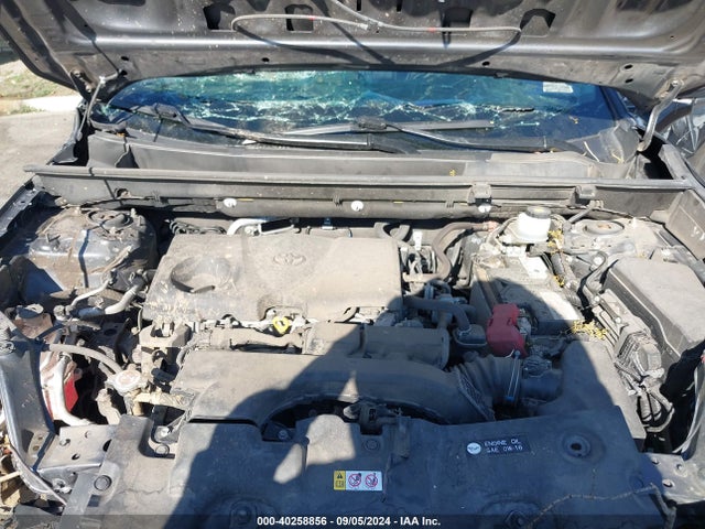 Toyota RAV4 LE 2019 JTMF1RFV7KD044443 Image 10
