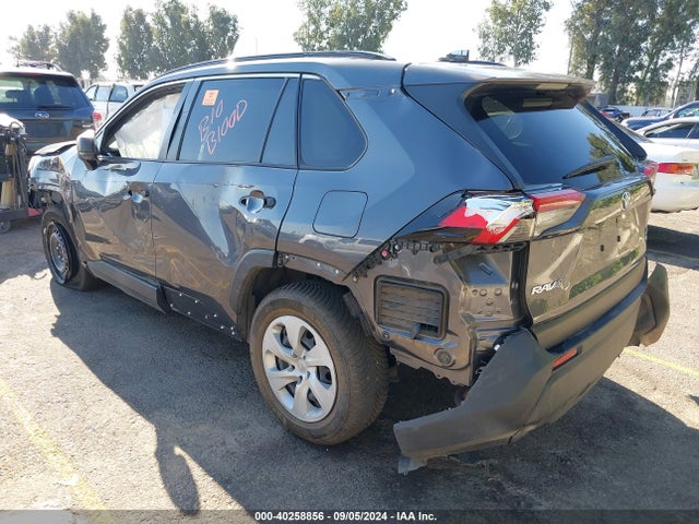 Toyota RAV4 LE 2019 JTMF1RFV7KD044443 Image 3