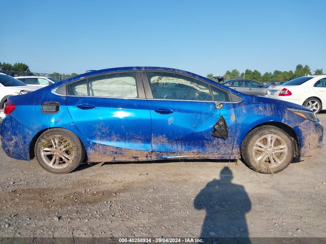 Chevrolet Cruze Lt Auto 2018 1G1BE5SM7J7210345 Image 14
