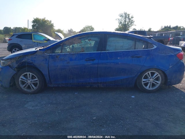 Chevrolet Cruze Lt Auto 2018 1G1BE5SM7J7210345 Image 15