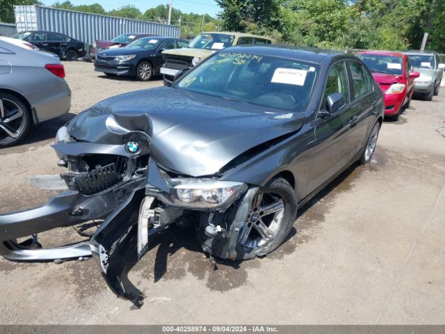 WBA3C3G57ENR25213 BMW 320i Xdrive