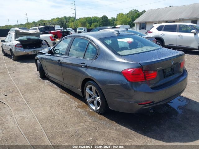 WBA3C3G57ENR25213 BMW 320i Xdrive