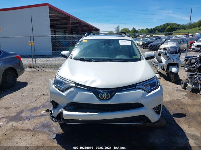 Toyota Rav4 Limited 2018 JTMDFREV5JJ225518 Image 12