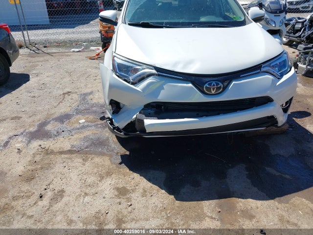 Toyota Rav4 Limited 2018 JTMDFREV5JJ225518 Image 6