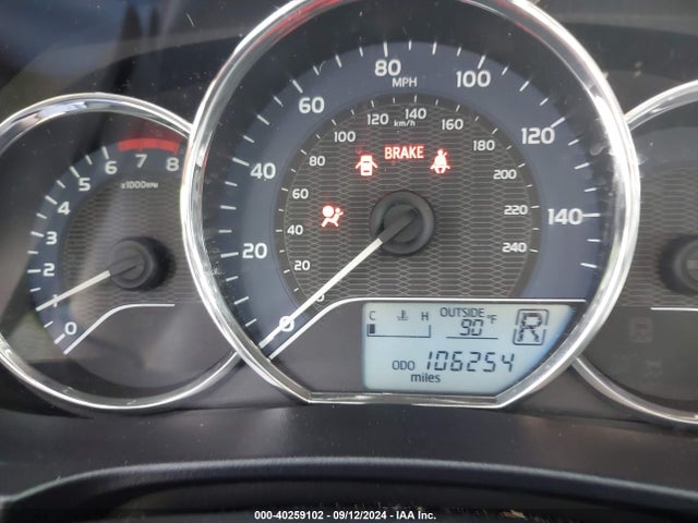 Toyota COROLLA LE 2014 5YFBURHE2EP090914 Image 7