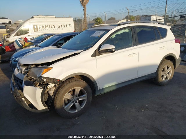 Toyota Rav4 Xle 2015 2T3WFREV0FW136554 Image 2