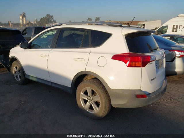 Toyota Rav4 Xle 2015 2T3WFREV0FW136554 Image 3