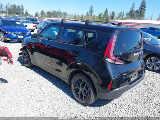 KNDJ23AU2P7857729 KIA SOUL LX