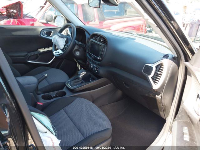 KNDJ23AU2P7857729 KIA SOUL LX