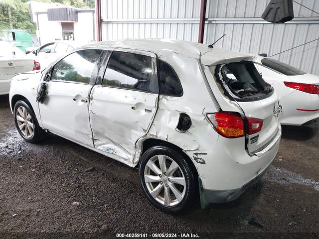 2013 MITSUBISHI OUTLANDER SPORT 4A4AP3AU9DE006691 Photo 2