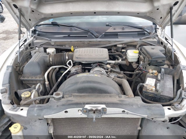 2008 MITSUBISHI RAIDER 1Z7HC22K88S587136 Photo 9