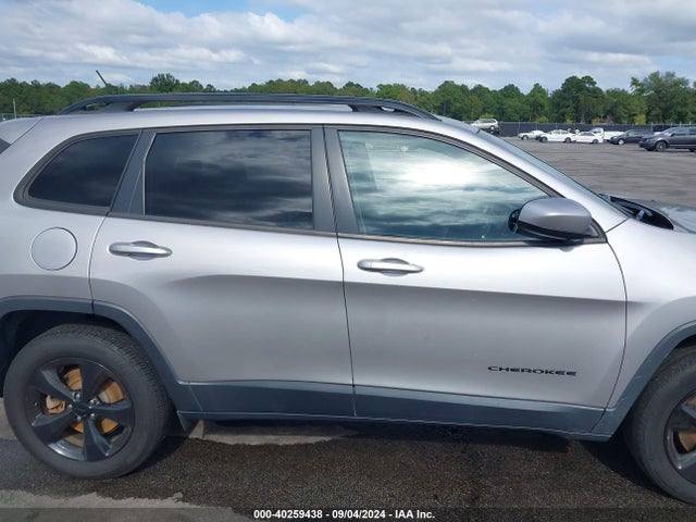 1C4PJMCX3JD546510 Jeep Cherokee Latitude 4x4
