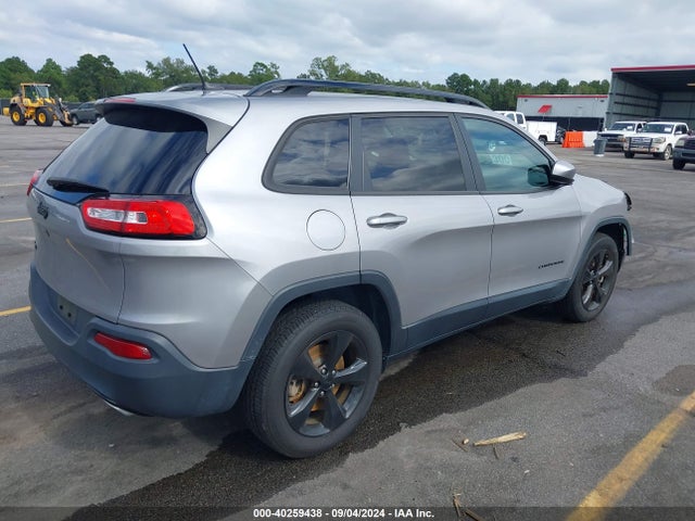 1C4PJMCX3JD546510 Jeep Cherokee Latitude 4x4