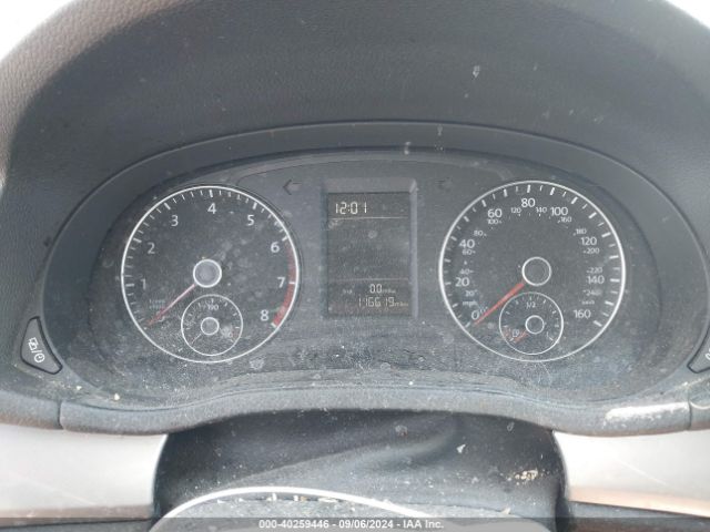 1VWAT7A31FC058667 Volkswagen Passat 1.8t Wolfsburg Edition