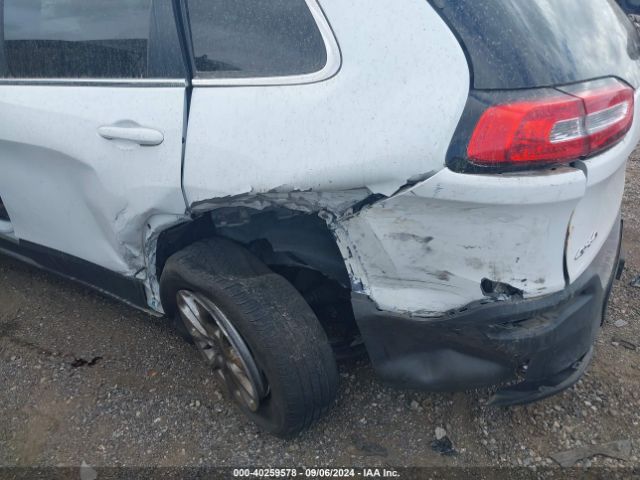 1C4PJMCS1EW237763 Jeep Cherokee Latitude