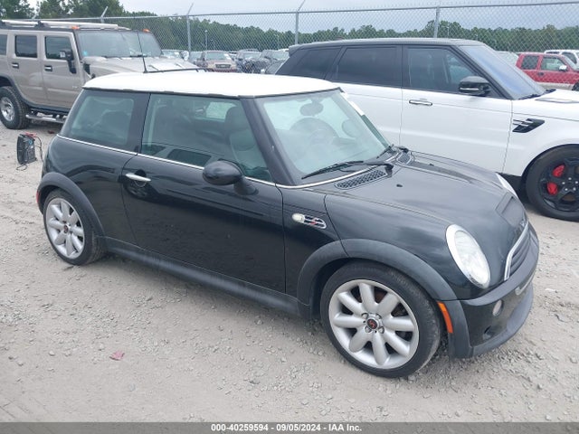 2003 MINI COOPER S WMWRE33473TD58451 Photo 0