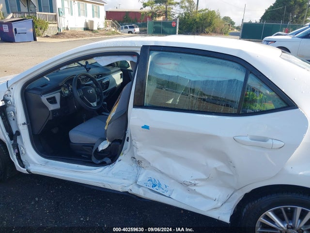 Toyota Corolla Le Plus 2014 2T1BURHE2EC032219 Image 18