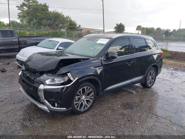 2017 MITSUBISHI OUTLANDER JA4AD3A31HZ063760 Photo 1