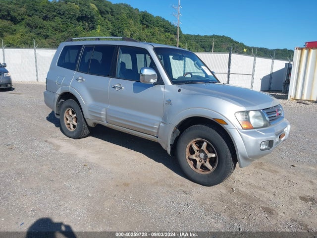 2001 MITSUBISHI MONTERO JA4MW51R01J032446 Photo 0