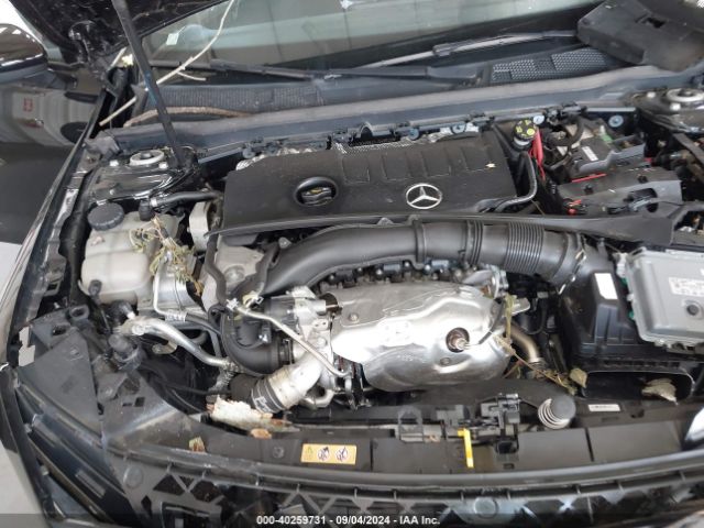 W1K3G4EB1NJ349010 Mercedes-Benz A 220