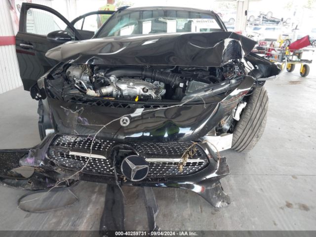 W1K3G4EB1NJ349010 Mercedes-Benz A 220