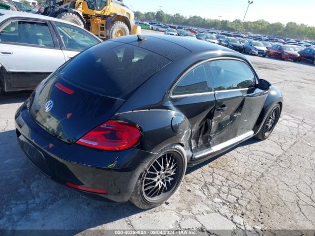 3VWJ17ATXEM636977 Volkswagen Beetle 1.8t