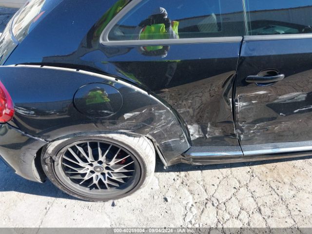3VWJ17ATXEM636977 Volkswagen Beetle 1.8t