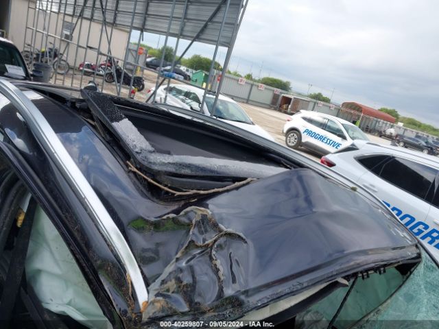 5UXTR7C5XKLE96947 BMW X3 Sdrive30i