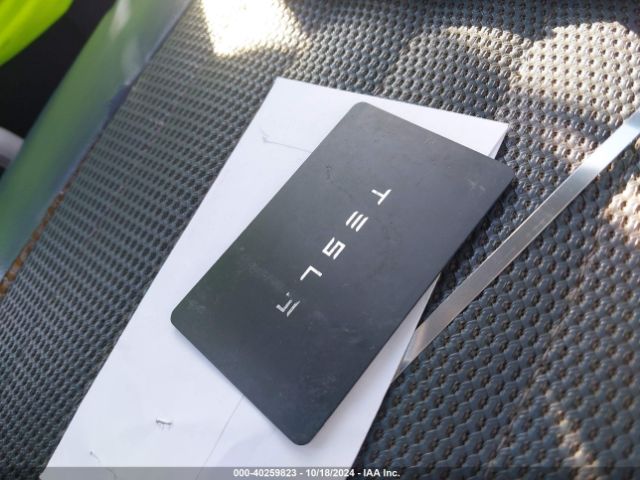 5YJ3E1EA3JF056961 Tesla Model 3 Long Range/mid Range