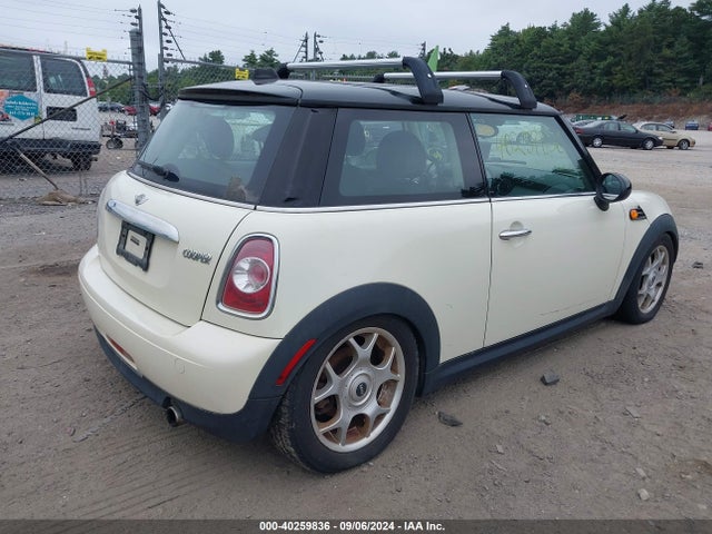 2013 MINI HARDTOP WMWSU3C59DT685199 Photo 3