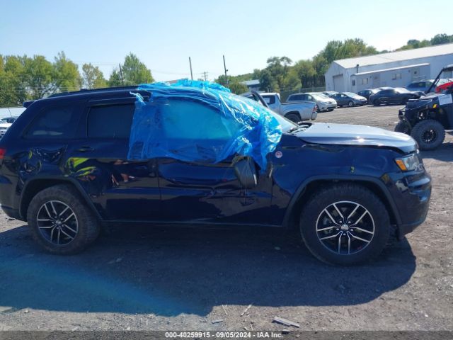 1C4RJFLG0JC443670 Jeep Grand Cherokee Trailhawk 4x4