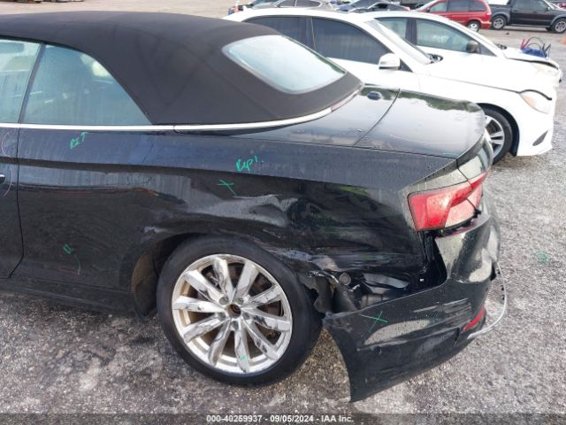 WAUYNGF58JN012558 Audi A5 2.0t Premium