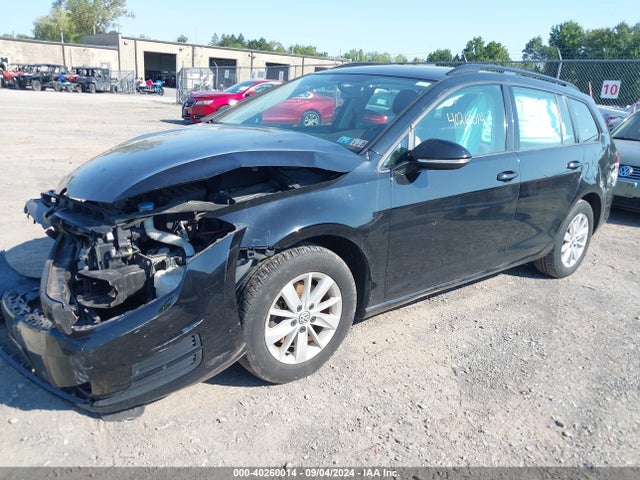 3VWC17AU3GM517897 Volkswagen Golf Sportwagen Tsi S 4-door