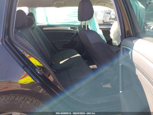 3VWC17AU3GM517897 Volkswagen Golf Sportwagen Tsi S 4-door