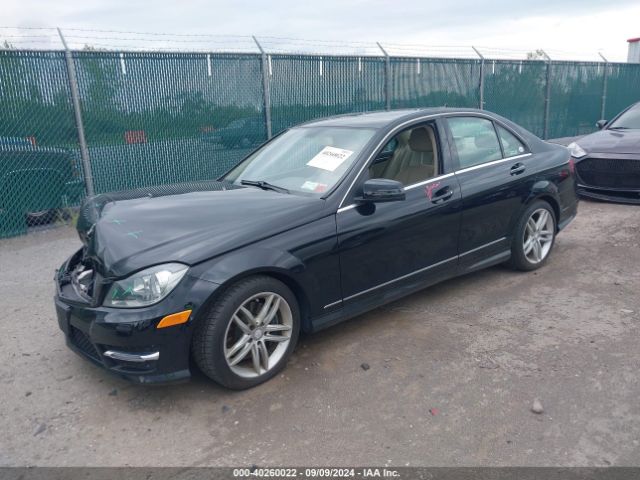 WDDGF8AB4EA952891 Mercedes-Benz C 300 Luxury 4matic/sport 4matic
